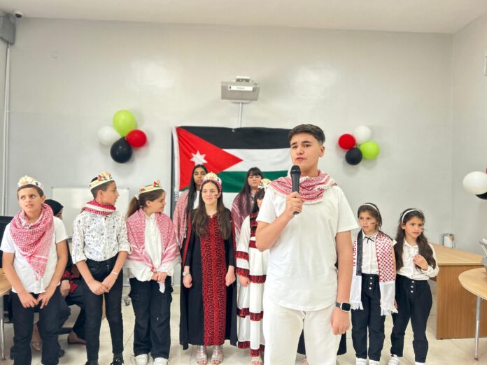 مركز زها الثقافي يحتفل بعيد الاستقلال الـ78 مركز زها الثقافي يحتفل بعيد الاستقلال الـ78