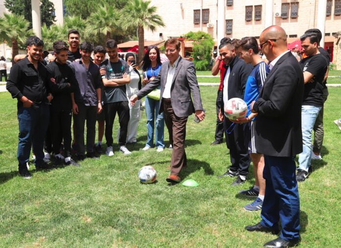 تخصص التربية الرياضية بجامعة البترا ينظم فعالية  تخصص التربية الرياضية بجامعة البترا ينظم فعالية