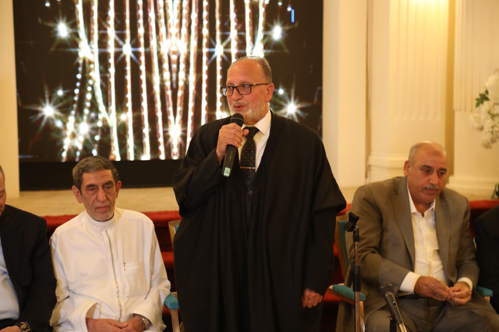 القاضي طلب ومراد اجاب .. آل الديك وآل الجبالي نسايب - صور