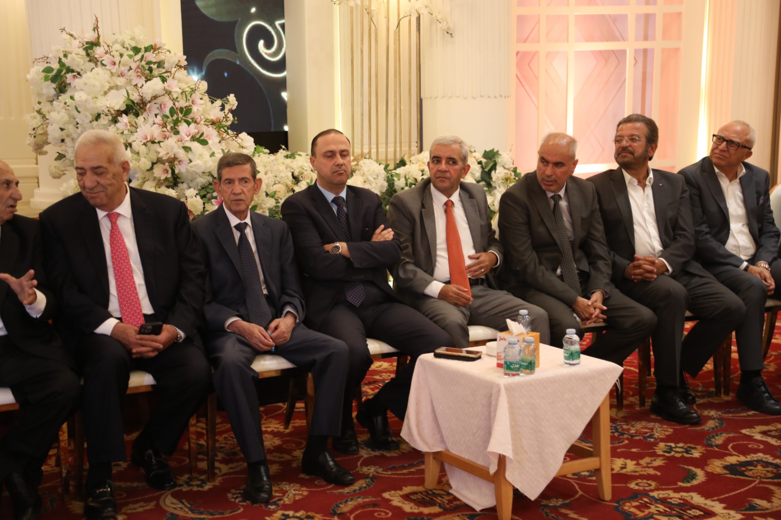 القاضي طلب ومراد اجاب .. آل الديك وآل الجبالي نسايب - صور