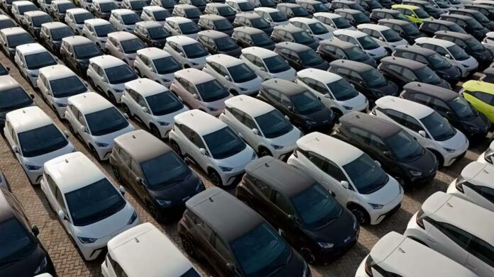 ألمانيا تحذر من عواقب رفع الضرائب على السيارات الصينية