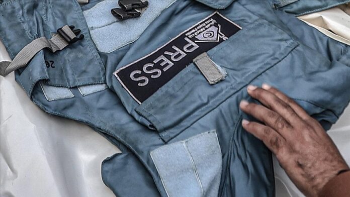 daef000423d79678288be8017fa26800