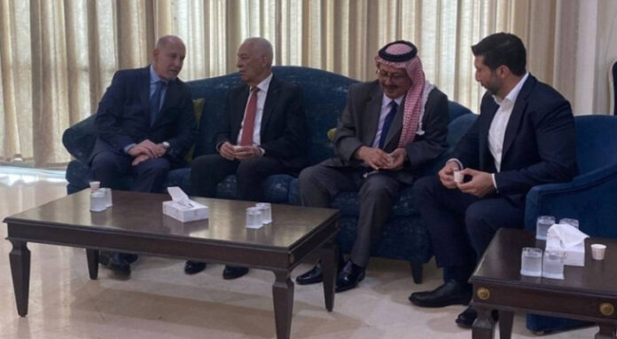 العيسوي ينقل تعازي الملك وولي العهد لعشيرة الكرادشة