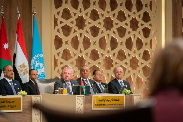 الملك: لا يمكننا أن نتخلى عن غزة ويجب أن تكون أولوية الجميع