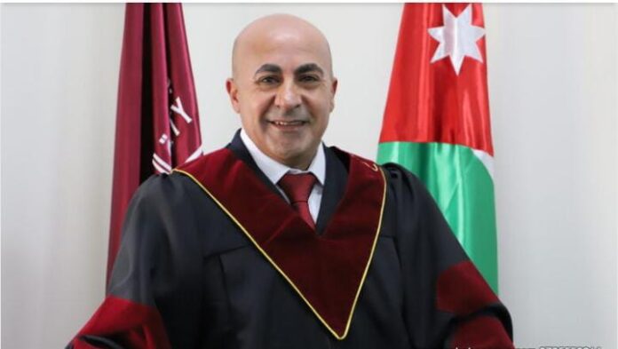 الماجستير بامتياز للباحث سلمان الحنيفات .. الف الف مبروك الماجستير بامتياز للباحث سلمان الحنيفات .. الف الف مبروك