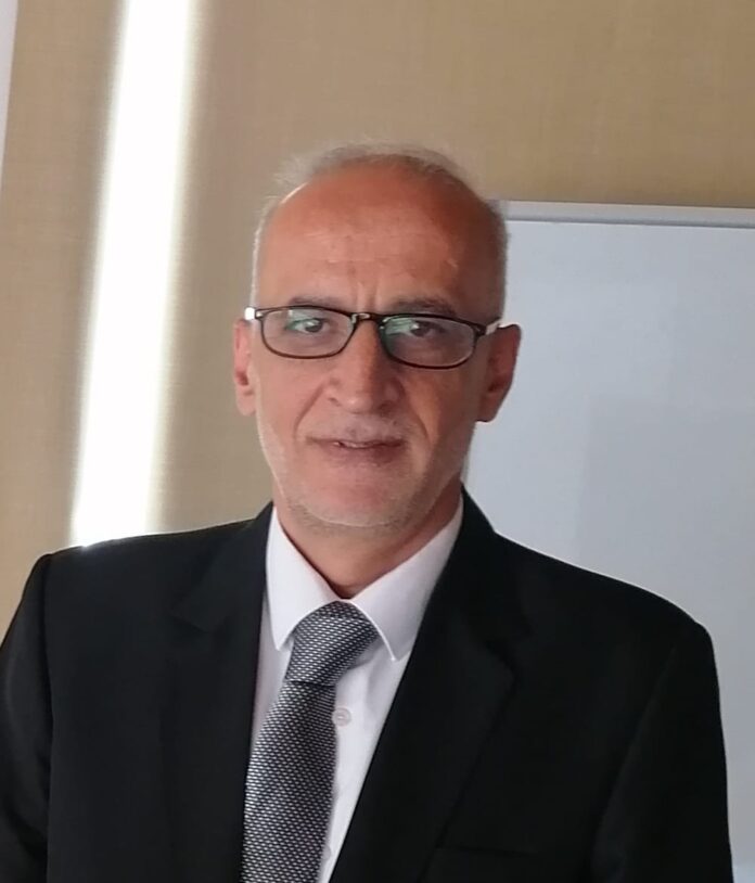 ابو فارس يعلن اختيار الجزائر ضيف الشرف لمعرض عمان الدولي للكتاب 2024