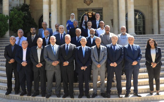 العيسوي يلتقي وفودا من لواء الرصيفة وتجارة الرمثا ومؤسسة السلام