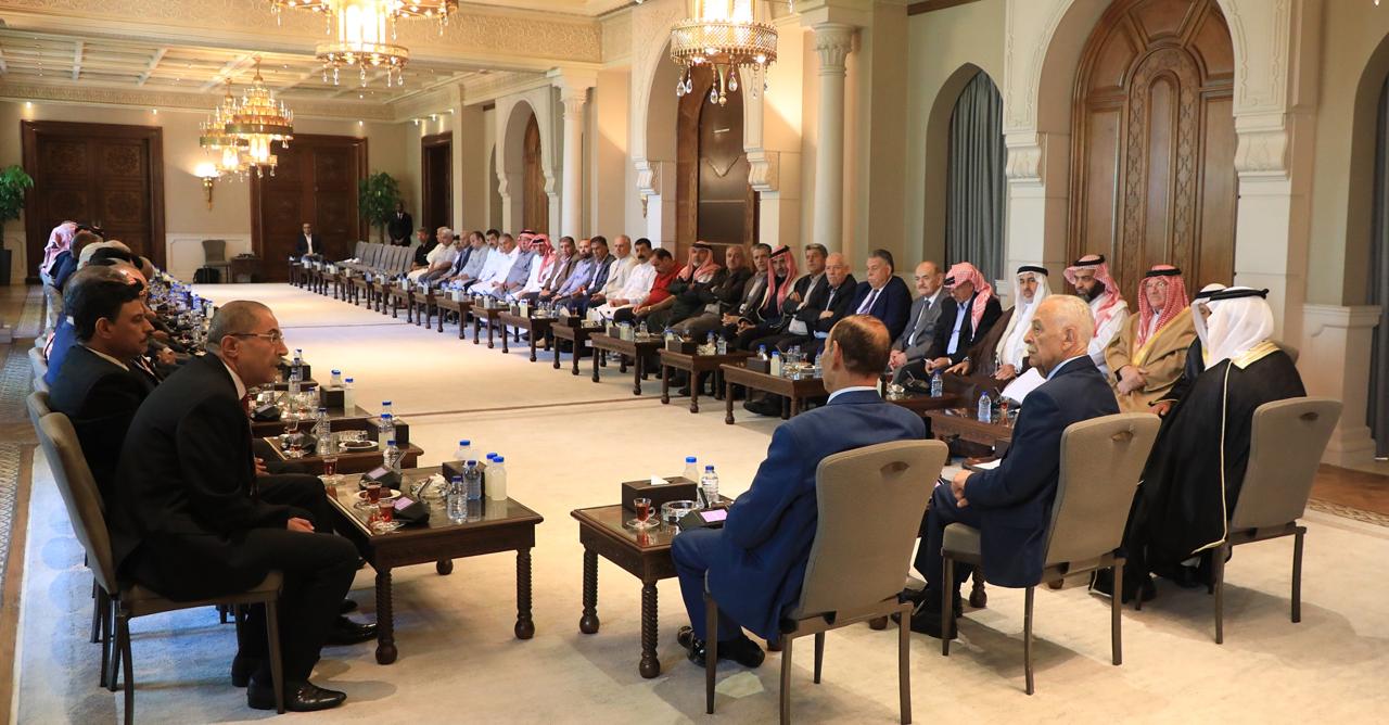 العيسوي يلتقي وفدين من أبناء بيت محسير والفلاحين بالرمثا