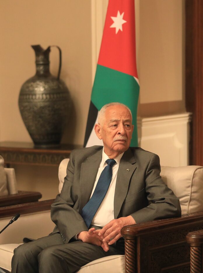 العيسوي يلتقي وفدا شبابيا من مركز ماعين - صور