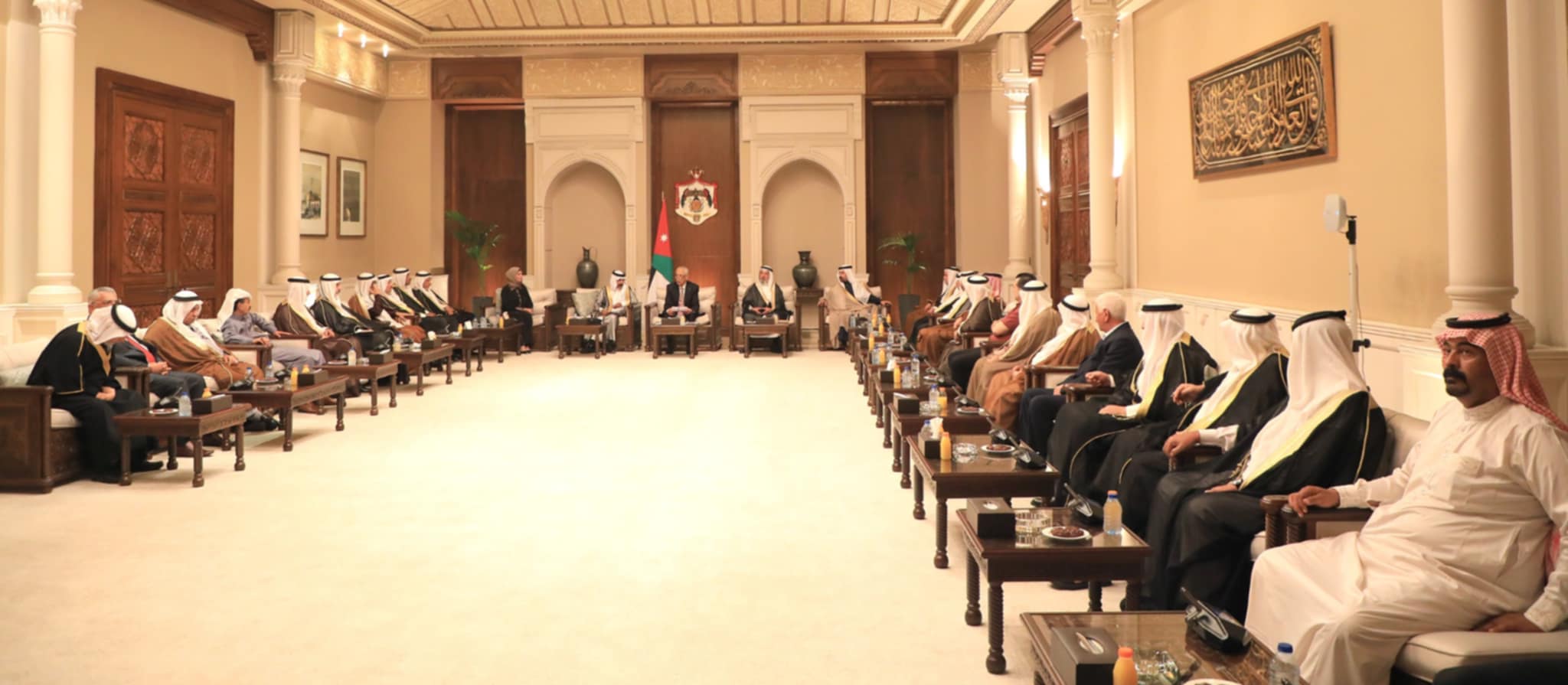 العيسوي: الأردن بقيادة الملك يشكل حالة فريدة في التعاطي مع الازمات