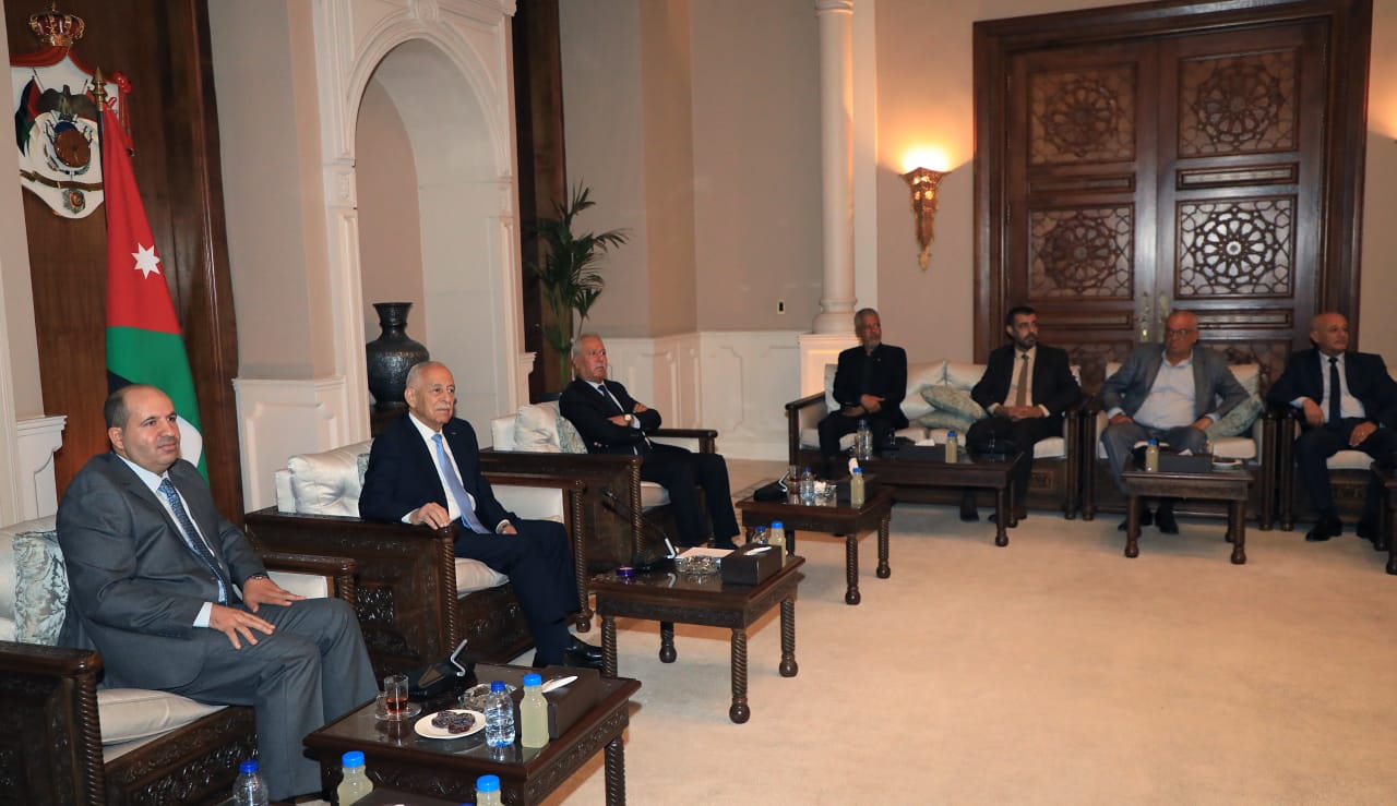 العيسوي يلتقي وفودا من لواء الرصيفة وتجارة الرمثا ومؤسسة السلام