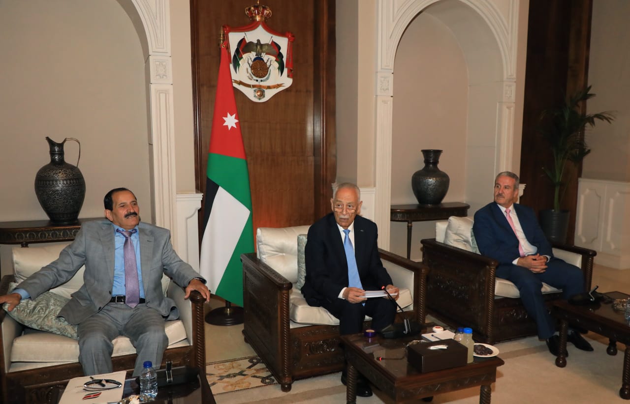 العيسوي يلتقي وفودا من لواء الرصيفة وتجارة الرمثا ومؤسسة السلام