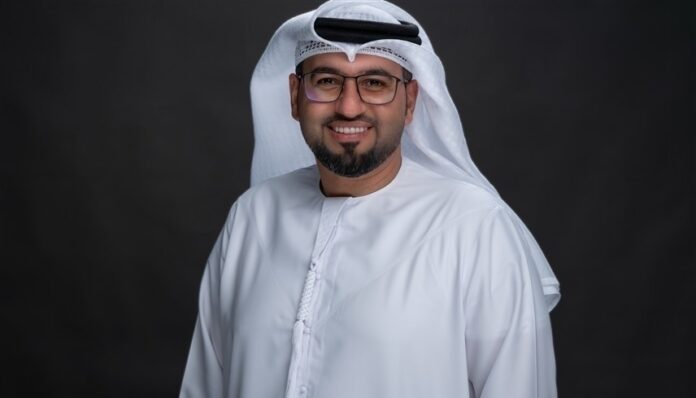 الشاعر الإماراتي حسن النجار في مهرجان جرش 2024 الشاعر الإماراتي حسن النجار في مهرجان جرش 2024