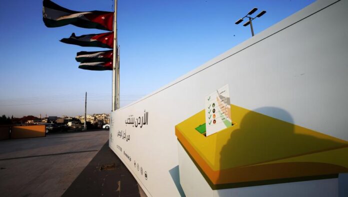 المستقل الاخباري الانتخابات النيابية : رصد 14 مخالفة باليوم الأول من بدء الدعاية