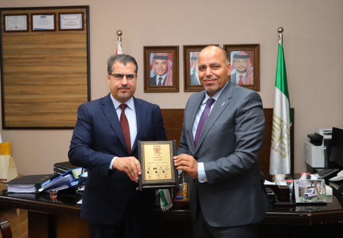 المستقل الاخباري جامعة البترا تستضيف جلسة تعريفية بجائزة الحسين بن عبد الله الثاني للعمل التطوعي المستقل الاخباري جامعة البترا تستضيف جلسة تعريفية بجائزة الحسين بن عبد الله الثاني للعمل التطوعي