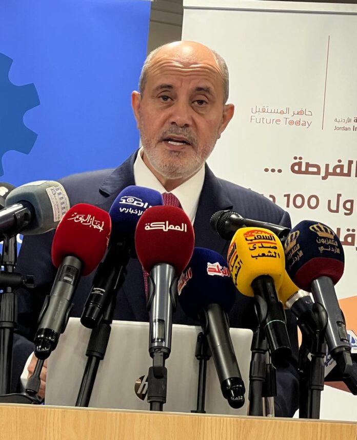 المستقل الاخباري الشمالي والسقاف يرعيان فعاليات اليوم الترويجي لمدينة الزرقاء الصناعية - صور