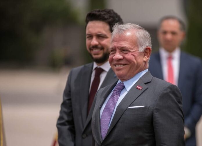 المستقل الاخباري الملك : الحمد لله الذي وهبنا حفيدتنا الأولى