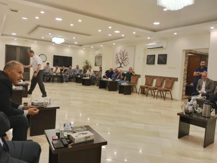 المستقل الاخباري الميثاق الوطني يلتقي مع أبناء عشائر الشركس في وادي السير المستقل الاخباري الميثاق الوطني يلتقي مع أبناء عشائر الشركس في وادي السير