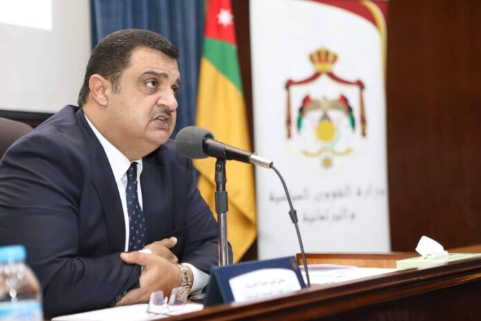 المستقل الاخباري وزير التنمية السياسية : الأحزاب الأردنية لا تتشكل بقرار من الدولة المستقل الاخباري وزير التنمية السياسية : الأحزاب الأردنية لا تتشكل بقرار من الدولة