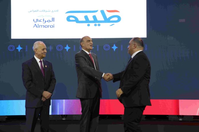 المستقل الاخباري رئيس الوزراء يكرم شركة طيبة باعتبارها من الشركات الصناعية الأكثر تشغيلا للأيدي العاملة المستقل الاخباري رئيس الوزراء يكرم شركة طيبة باعتبارها من الشركات الصناعية الأكثر تشغيلا للأيدي العاملة