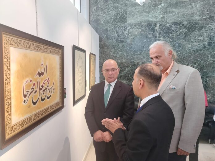 المستقل الاخباري انطلاق المعرض الدولي للخط العربي والزخرفة الإسلامية