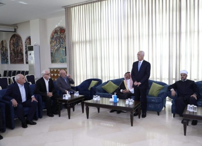 المستقل الاخباري مندوبا عن الملك وولي العهد .. العيسوي يعزي عشيرة الحنيطي وآل السمكري