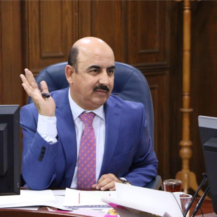 الصبيحي يكتب .. عن الحزب الفائز والرئيس وثقة 