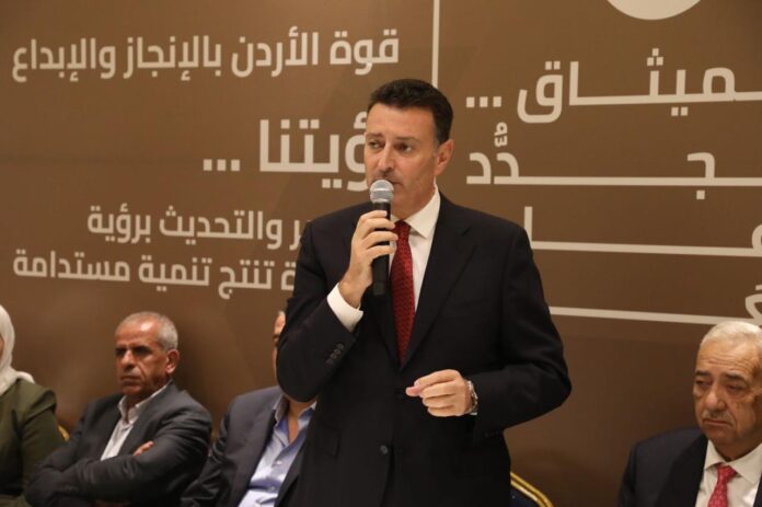 المستقل الاخباري الميثاق الوطني يلتقي قيادات اقتصادية في ديوان آل الصغير