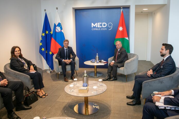 الملك يلتقي مجموعة من الرؤساء في بافوس - صور