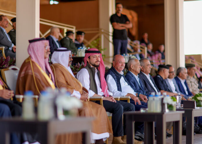 ولي العهد يرعى حفل ختام مهرجان الأردن لسباقات الهجن والشعر النبطي - صور