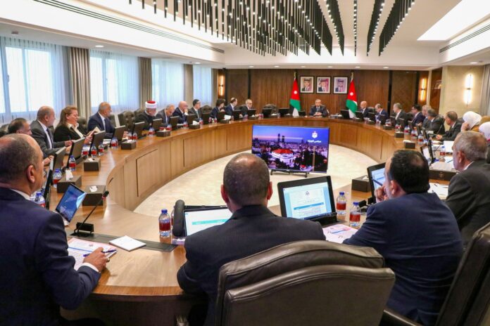 مجلس الوزراء يقر انظمة ويوافق على قرارات - تفاصيل