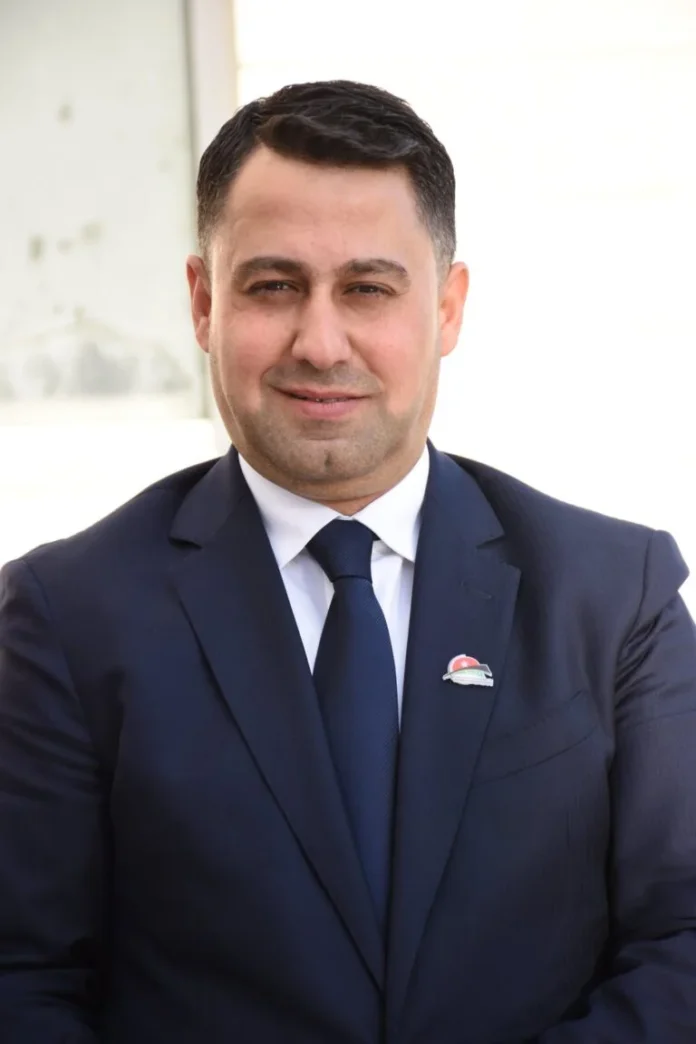 النجداوي يطالب بمناظرة تجمع الصبيحي والسقاف ؟!