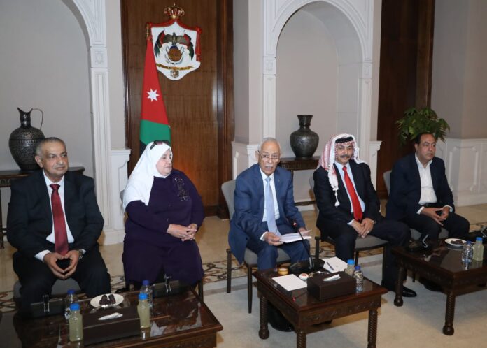 العيسوي: الملك يكرس جهوده لوقف العدوان الإسرائيلي على غزة