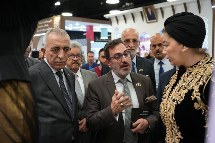 افتتاح معرض الأزياء والحلي ضمن فعاليات برنامج الجزائر ضيف الشرف