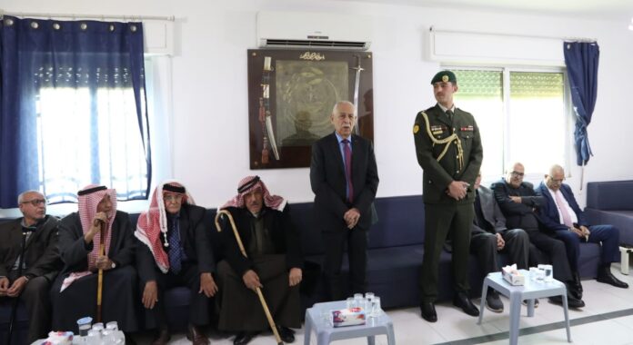 مندوبا عن الملك وولي العهد .. العيسوي يعزي عشيرتي المحيسن وأبو سويلم