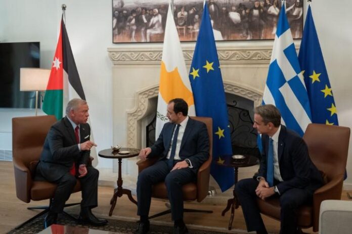 main_image67470d8071d75