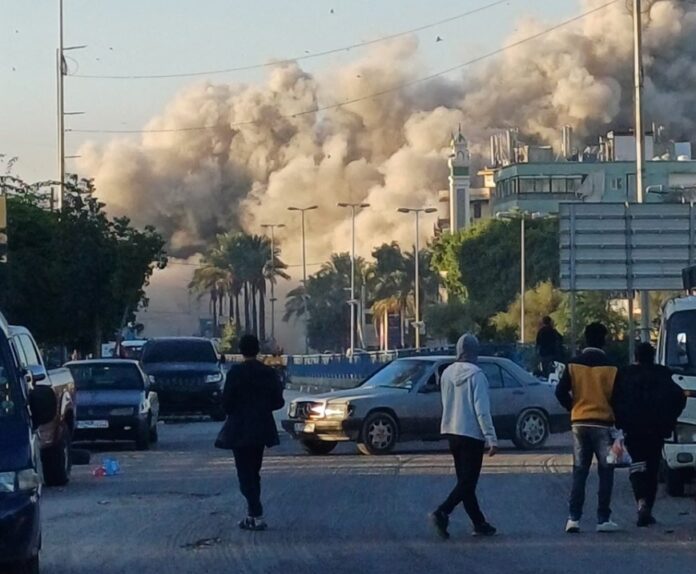 الاحتلال يستهدف الضاحية الجنوبية بـ(5) غارات عنيفة جدا