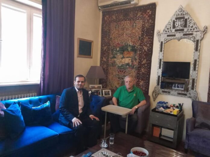 آل خطاب يكتب : عون الخصاونة السياسي الذي سخر نفسه لخدمة الوطن آل خطاب يكتب : عون الخصاونة السياسي الذي سخر نفسه لخدمة الوطن