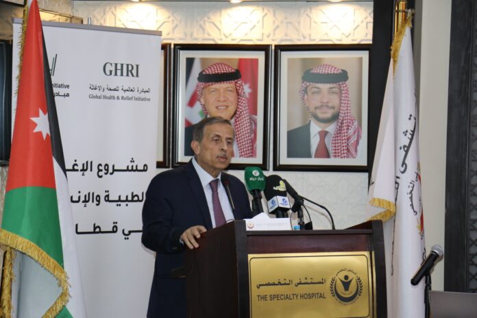 الدكتور فوزي الحموري يكرم الفرق الطبية العائدة من غزة والصحفي العطار - صور الدكتور فوزي الحموري يكرم الفرق الطبية العائدة من غزة والصحفي العطار - صور