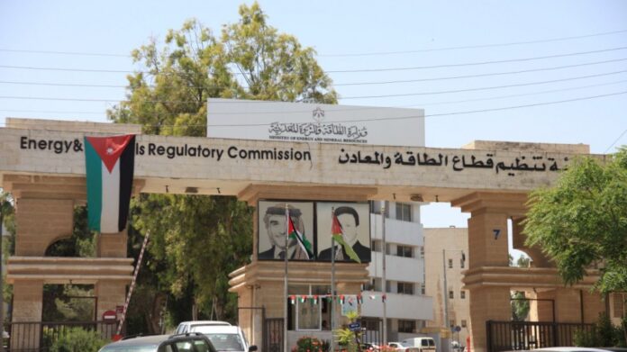 بشهادة تقرير ديوان المحاسبة 