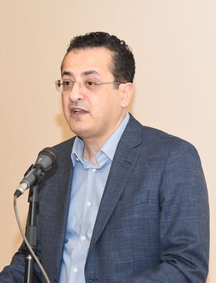 تعيين العالم الدكتور مأمون حمادشة أستاذا داعما في جامعة العلوم والتكنولوجيا