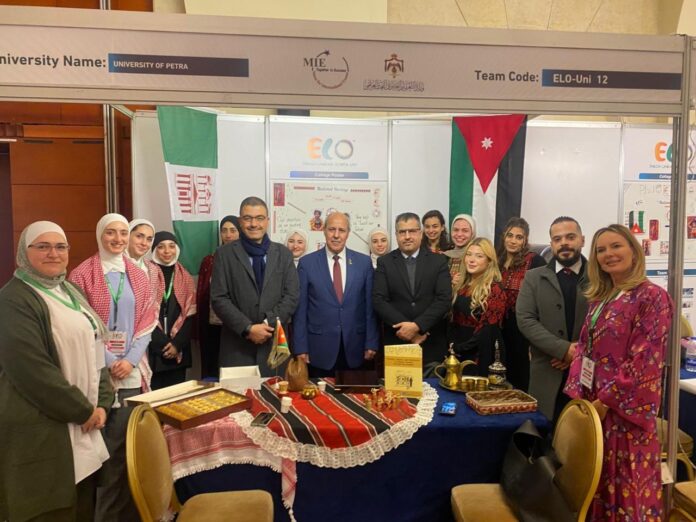 جامعة البترا تحصد المركزين الأول والثالث في 