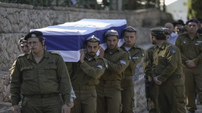 جيش الاحتلال يعلن مقتل ضابط ويكشف حصيلة قتلاه منذ 7 أكتوبر (صورة) جيش الاحتلال يعلن مقتل ضابط ويكشف حصيلة قتلاه منذ 7 أكتوبر (صورة)