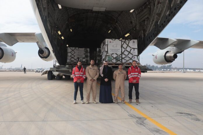 الطائرة القطرية رقم (13) تصل الى دمشق - صور الطائرة القطرية رقم (13) تصل الى دمشق - صور