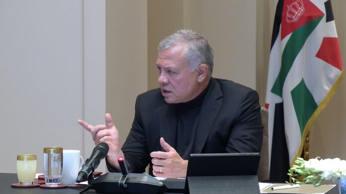 الملك يوجه الحكومة لإنشاء استاد دولي جديد لكرة القدم