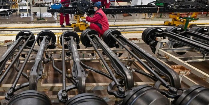 انكماش نشاط قطاع التصنيع في الصين للمرة الأولى منذ 4 أشهر