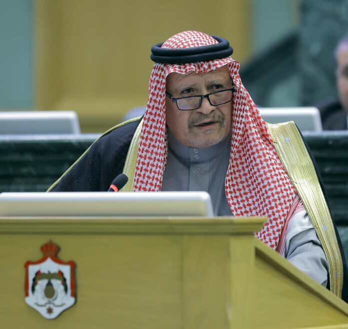 نائب يطالب بتسليح الشعب والعشائر الأردنية