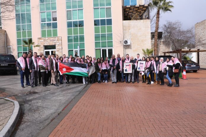 هيئة تنشيط السياحة تسيير حافلات الى مطار ماركا استعدادا لاستقبال جلالة الملك