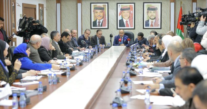 مالية النواب تناقش استيضاحات ديوان المحاسبة المتعلقة بوزارة الصحة