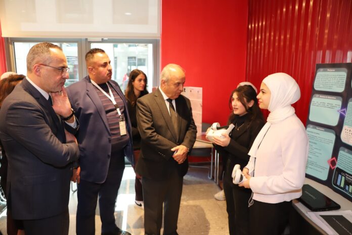 وزير التربية: الوزارة تحرص على تعزيز ثقافة التميز والإبداع لدى الطلبة